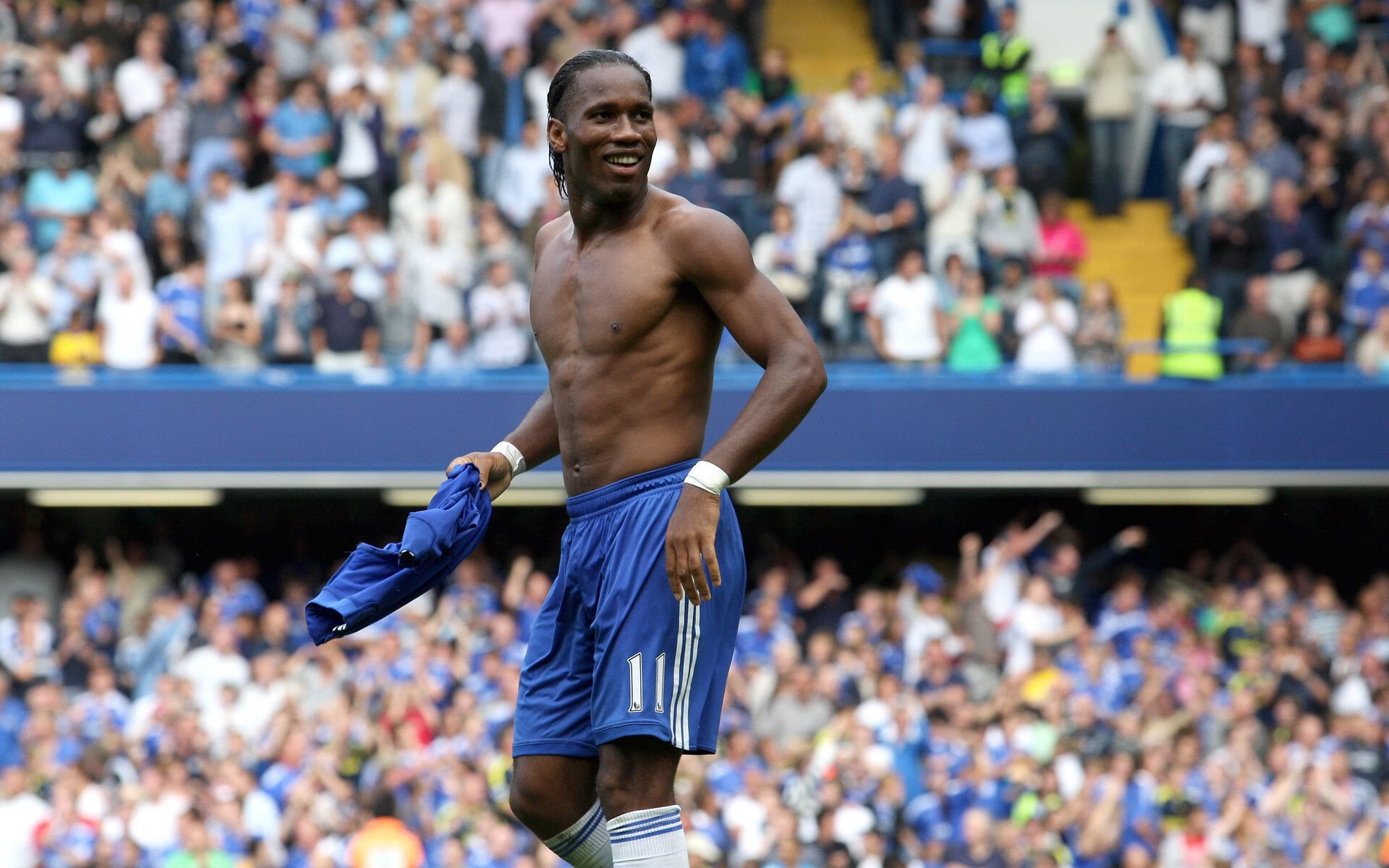 突尼斯篮球运动员健康状况良好，怎么看自己有多少淘宝币